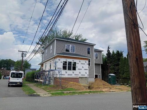 219 Randolph Ave, Emerson, NJ, 07630-2148 | Card Image