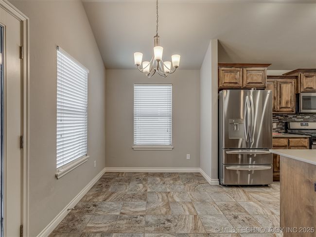 13 Evermore Ln, House other with 3 bedrooms, 2 bathrooms and null parking in Yukon OK | Image 21