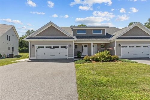 76 Chase Ct, Essex, VT, 05452-4152 | Card Image