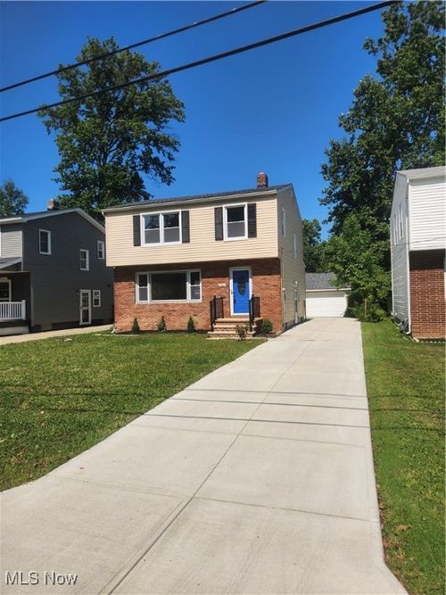 35821 Meyer Ave, Eastlake, OH, 44095-3107 | Card Image