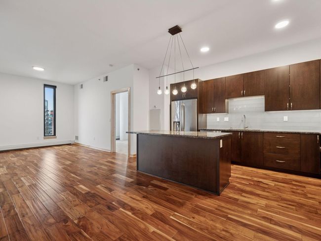 UNIT-704 - 1240 S 2 Nd St, Condo with 2 bedrooms, 2 bathrooms and null parking in Minneapolis MN | Image 5