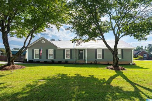 414 Hickory Dr, GARDENDALE, AL, 35071-3024 | Card Image