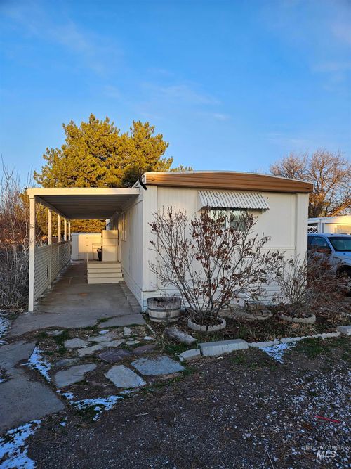 715 Center St #12, Kimberly, ID, 83341 | Card Image