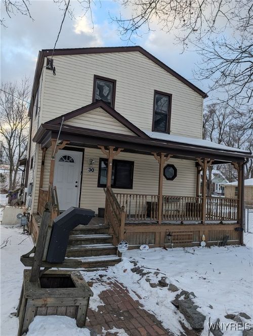 30 Dwyer St, West Seneca, NY, 14224-1114 | Card Image