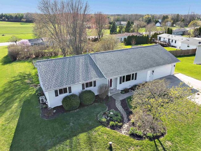 209 Redwood Lane, House other with 4 bedrooms, 3 bathrooms and null parking in FRANCIS CREEK WI | Image 34