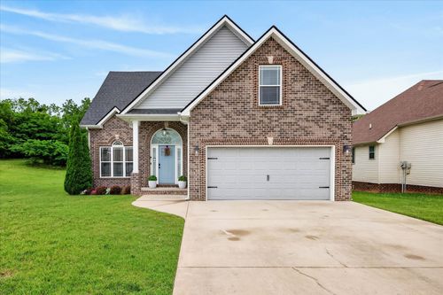 1025 Garner Hills Dr, Clarksville, TN, 37042-1749 | Card Image