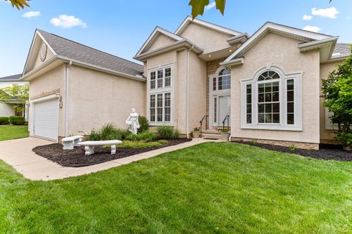 5954 Rainwater Way, Columbus, OH, 43228-8815 | Card Image