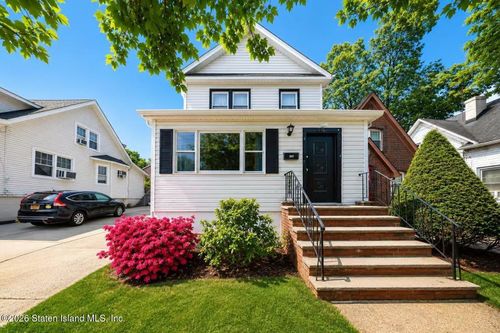 190 Hope Ave, Staten Island, NY, 10305-2914 | Card Image