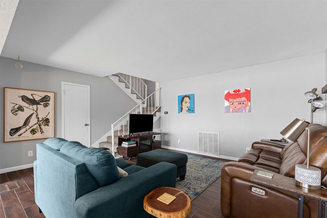 5232 Country Club Dr, Condo with 2 bedrooms, 2 bathrooms and null parking in Granbury TX | Image 9