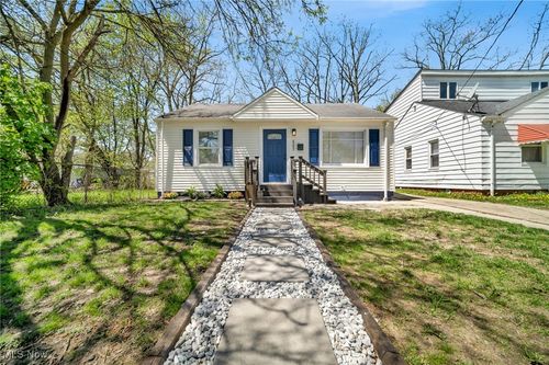 4392 E 144th St, Cleveland, OH, 44128-2359 | Card Image