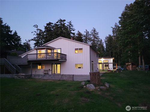 196 Nolton Rd, Nordland, WA, 98358-9604 | Card Image