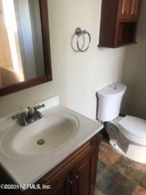 338 W 11th St, Jacksonville, FL, 32206-3506 | Card Image