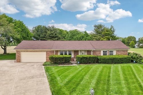 676 Fairlawn Dr, Circleville, OH, 43113-1114 | Card Image