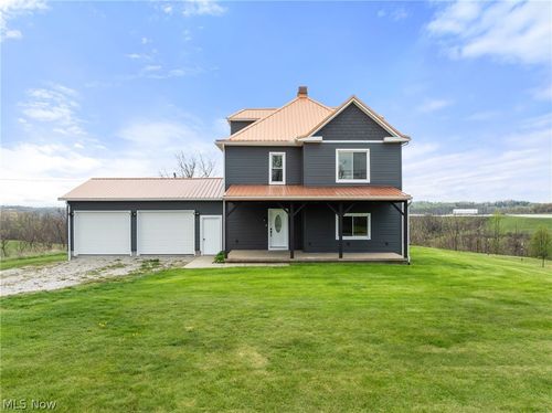 52161 Key Bellaire Rd, Bellaire, OH, 43906-9657 | Card Image