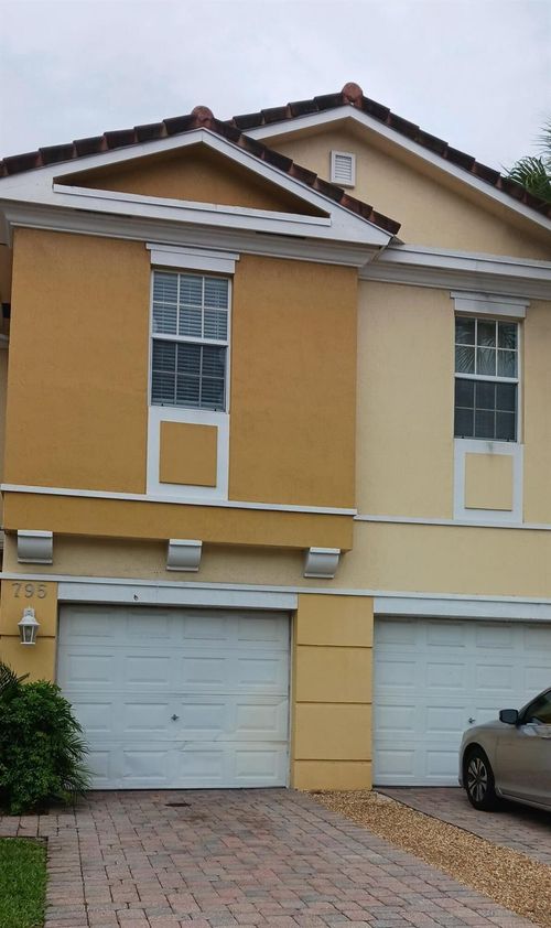795 Pipers Cay Dr, WEST PALM BEACH, FL, 33415-4012 | Card Image