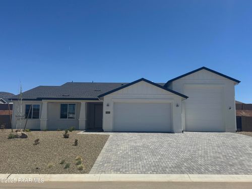 8639 N Isabella Ct, Prescott Valley, AZ, 86315-8971 | Card Image