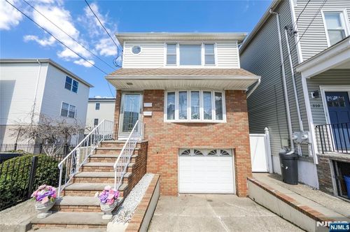 308 Hamilton St, Harrison, NJ, 07029-1312 | Card Image