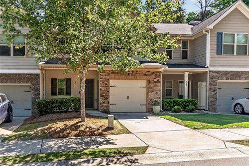 122 Oakview Psge, Canton, GA, 30114-1800 | Card Image
