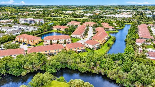 615 Sw Glen Crest Way, Stuart, FL, 34997-7255 | Card Image