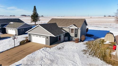 210 8th Ave Nw, Plainview, MN, 55964-1700 | Card Image