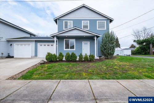 66 N 8th St, Lebanon, OR, 97355-2253 | Card Image