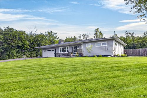 37 Taber Rd, New Hartford, NY, 13413-3103 | Card Image