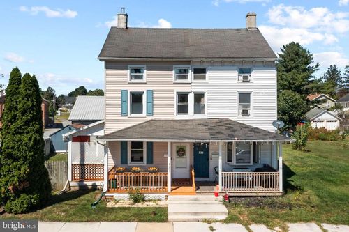 101 E Slokom Ave, CHRISTIANA, PA, 17509-1721 | Card Image