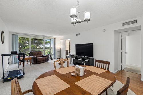 apt-309-3080 N Course Dr, Pompano Beach, FL, 33069-6213 | Card Image