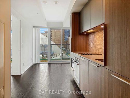 1105-85 Wood St, Toronto, ON, M4Y0E8 | Card Image