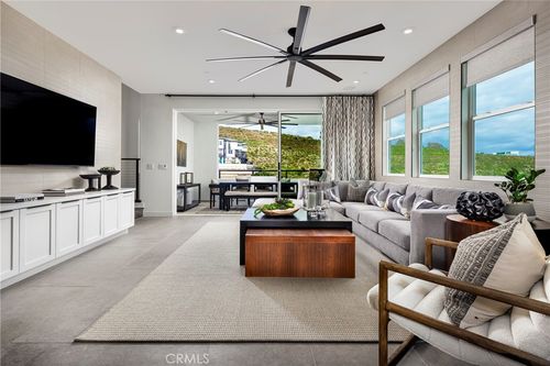 2501 Everly Ct, San Diego, CA, 92108-2662 | Card Image