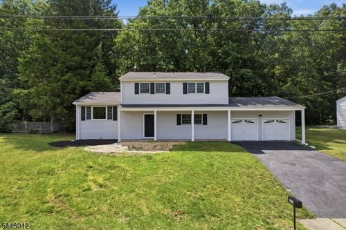 334 Daniel St, Dover, NJ, 07801-3712 | Card Image