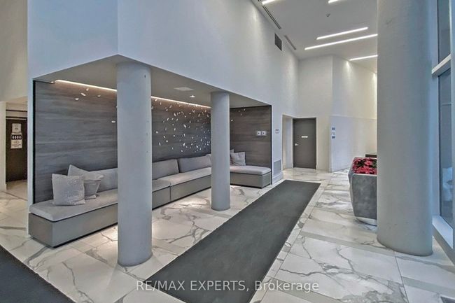 1901 - 2916 Highway 7, Condo with 1 bedrooms, 2 bathrooms and null parking in Vaughan ON | Image 4