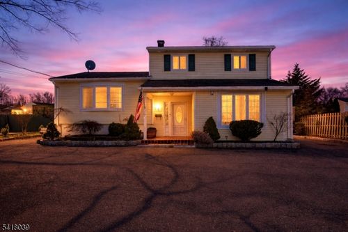 49 Ernston Rd, Parlin, NJ, 08859-1738 | Card Image