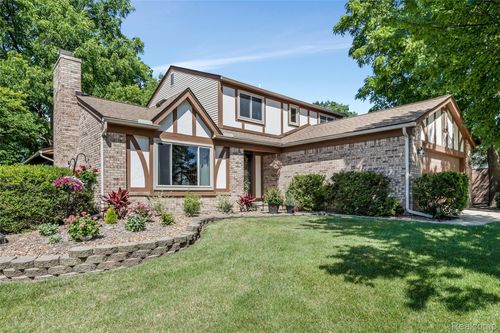 23719 Harvest Ct, Novi, MI, 48375 | Card Image