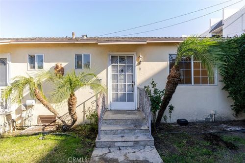 apt-b-320 E Dryden St, Glendale, CA, 91207-2215 | Card Image