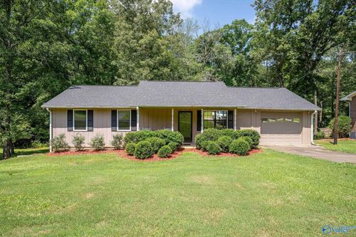 206 Sunset St, Centre, AL, 35960-1722 | Card Image