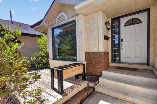 60 Scandia Hill Nw, Calgary, AB, T3L1T8 | Card Image