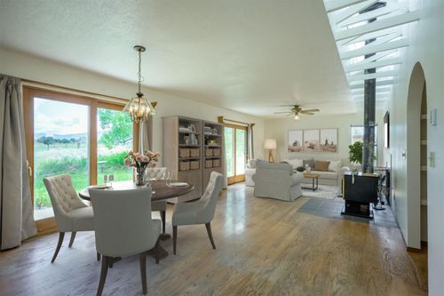 215-128 Dona Ana Dr, Taos, NM, 87571-4120 | Card Image