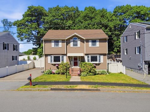 137 Maplewood Rd, Lynn, MA, 01904-2044 | Card Image
