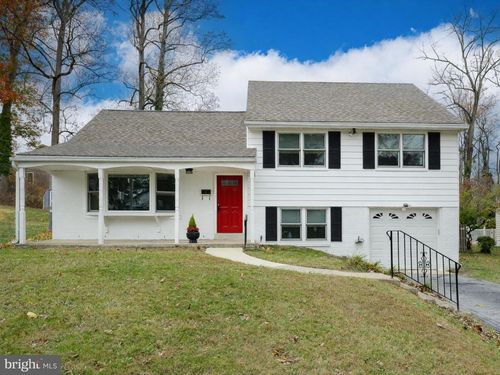 17 Bryan Ave, Malvern, PA, 19355-3007 | Card Image