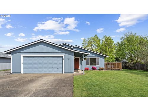 726 Ne 17th Ave, Canby, OR, 97013 | Card Image
