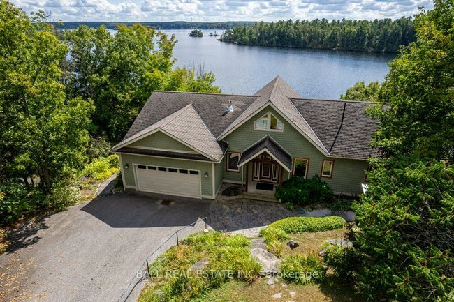 1466 Northey's Bay Rd, House other with 4 bedrooms, 3 bathrooms and 4 parking in North Kawartha ON | Image 4