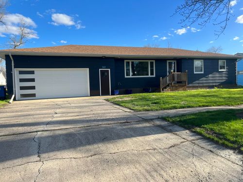 312 S 2nd Street, Ellendale, SD, 58436 | Card Image