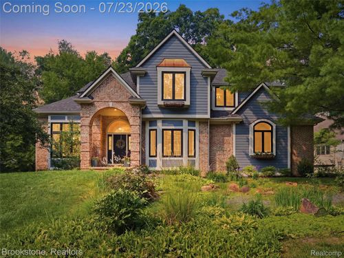10218 Creekwood Trl, Davisburg, MI, 48350-2059 | Card Image