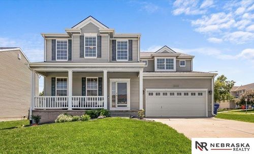14819 Grebe St, Bennington, NE, 68007-1218 | Card Image
