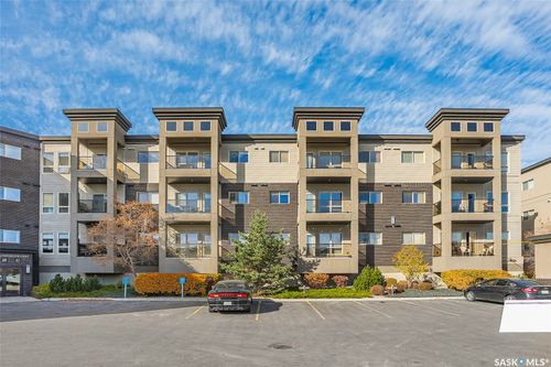 105-115 Willowgrove Crescent, Saskatoon, SK, S7W0N4 | Card Image