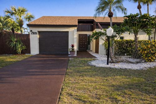 6770 Dupere Ln, Lake Worth, FL, 33467-1401 | Card Image