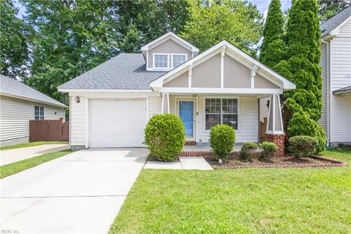 267 Town Pointe Way, Newport News, VA, 23601-3832 | Card Image