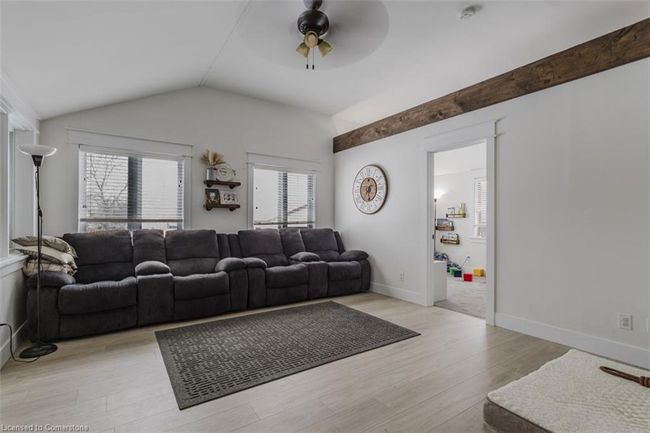 1199 Lakeshore Rd, House other with 5 bedrooms, 2 bathrooms and 8 parking in Selkirk ON | Image 9