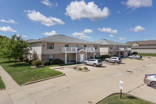 apt-108-3515 Cornelius Dr, Bloomington, IL, 61704-6367 | Card Image